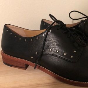 BANANA REPUBLIC Studded Oxford